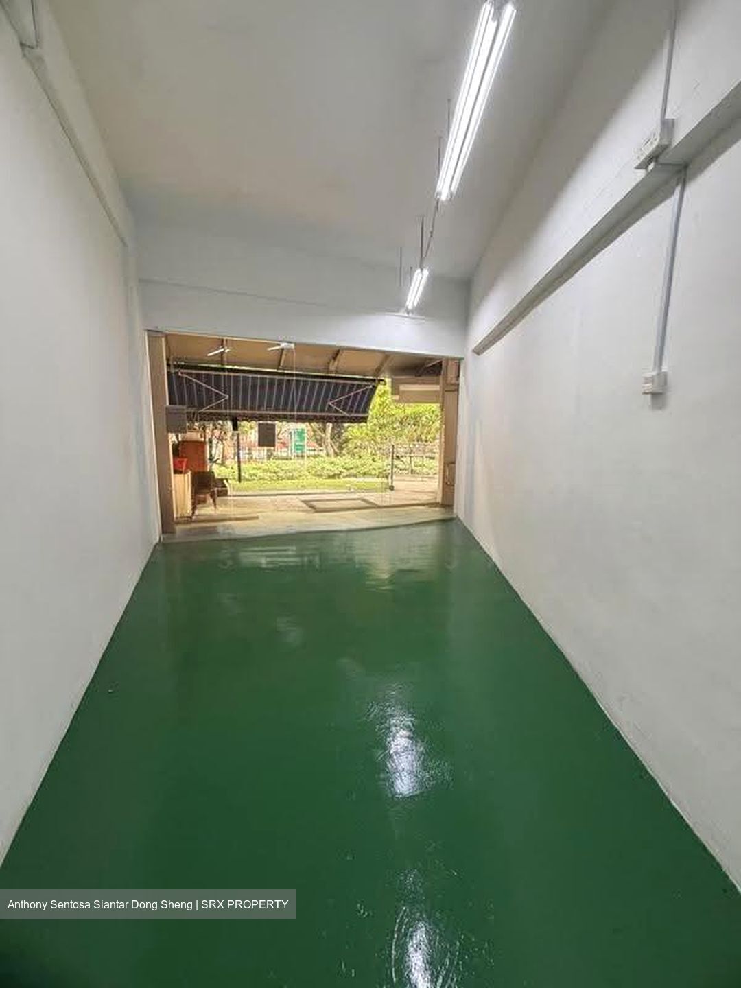 Mayflower Shopping & Food Centre (D20), Shop House #613102111